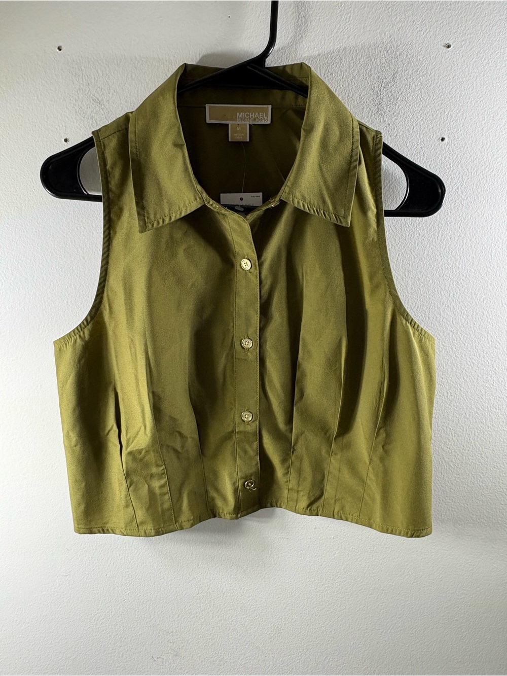 NWT MICHAEL Michael Kors Smoky Olive Sleeveless Crop Button Top M